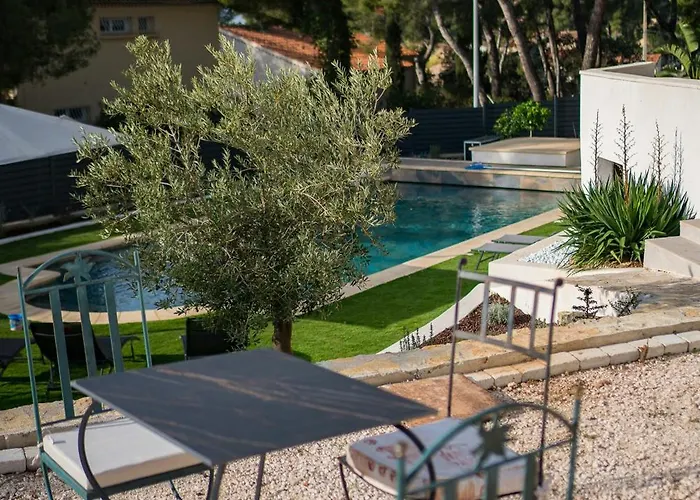 With Pool Near The In